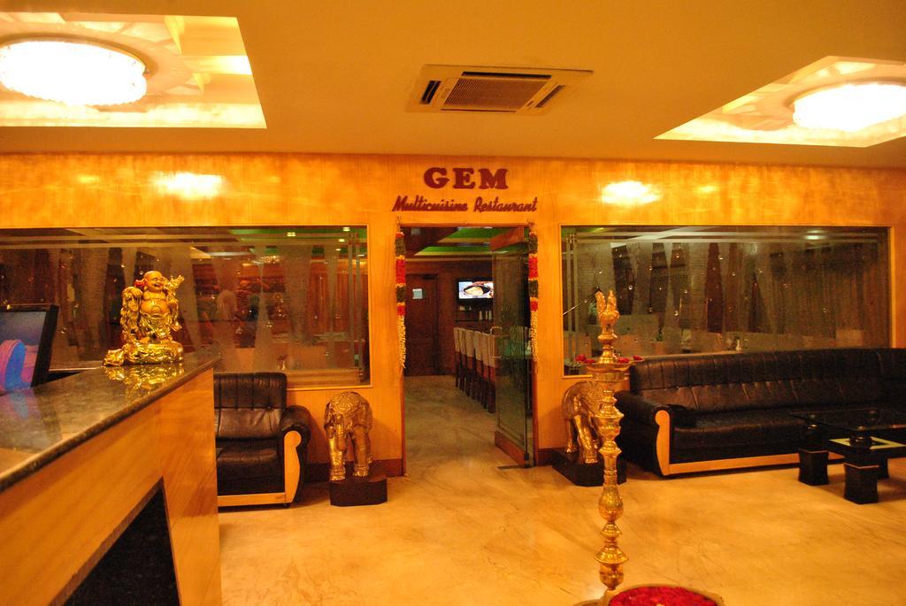 Hotel Sona'S Tiruchirappalli Exterior photo
